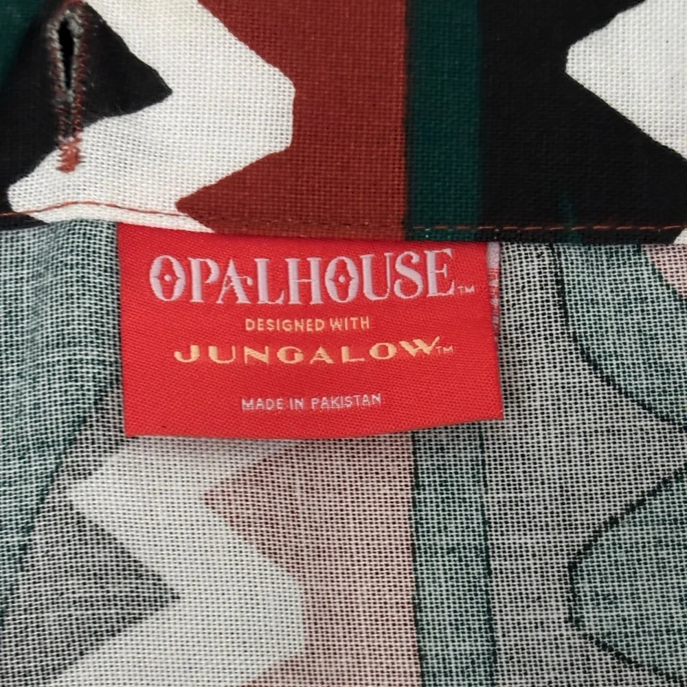 NWOT Opalhouse designed with Jungalow Profil Shower Curtain - Green Geometric